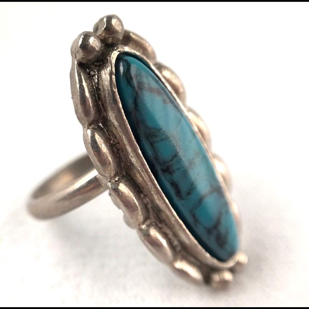 Vintage Artisan Navajo Turquoise Silver Oval Ring Sz 5